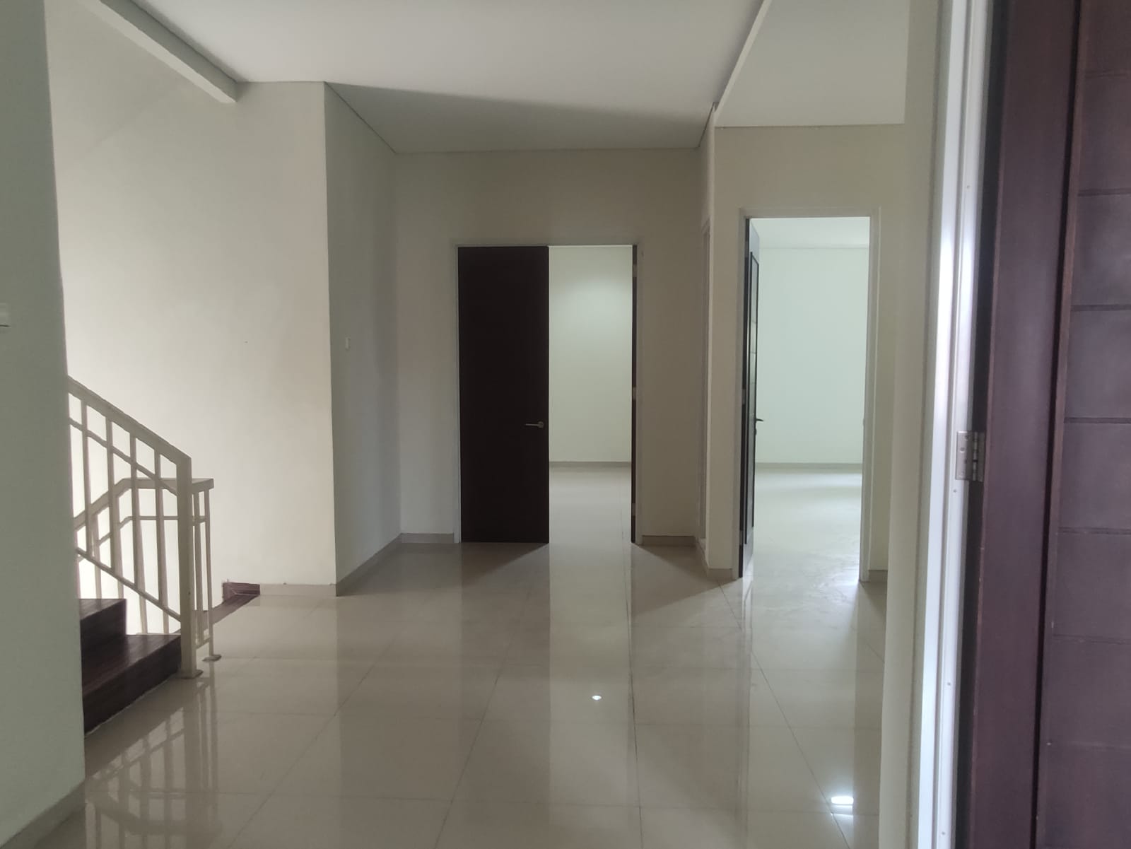 Disewakan Rumah di Taman Napoli Lippo Cikarang
